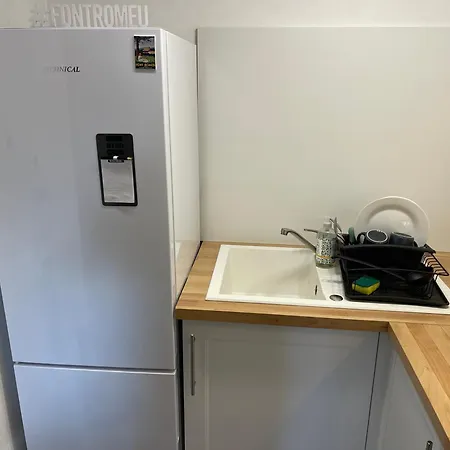 Joli Pres De La Foret